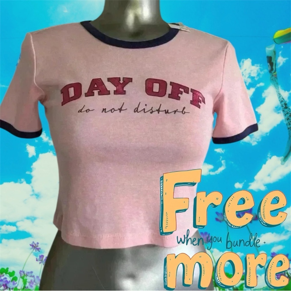 Free 🆕 “DAY OFF”  Crop T Shirt
